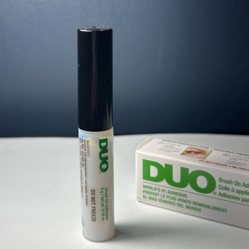 DUO BRUSH ON ADHESIVE NEW - Picture 3 of 4